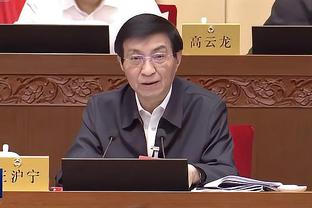 约克：滕哈赫得让桑乔离开，他会影响更衣室这不利于士气